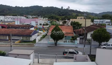 Apartamento com 2 dormitórios à venda, 61 m² por R$ 330.000,00 - Rio Branco - Brusque/SC