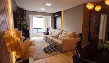 Apartamento com 3 dormitórios à venda, 114 m² por R$ 850.000,00 - Centro - Brusque/SC