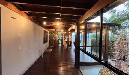Casa mobiliada no Souza Cruz