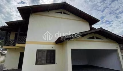 Casa à Venda no Bairro São Pedro, Brusque