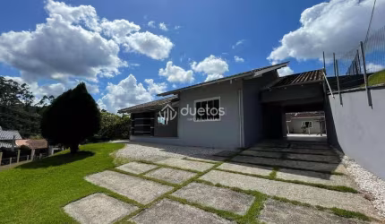 Casa com 3 dormitórios à venda, 150 m² por R$ 890.000,00 - Steffen - Brusque/SC