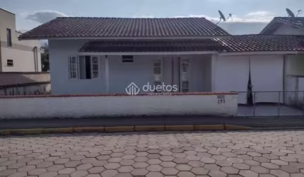 CASA 02 QUARTOS