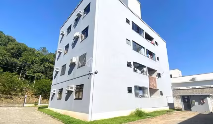 Apartamento com 3 dormitórios à venda, 113 m² por R$ 370.000,00 - Jardim Maluche - Brusque/SC