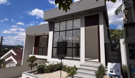 Casa com 3 quartos, São Pedro - Brusque
