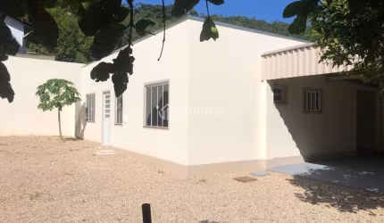 Tres kitnetno bairro Santa Terezinha Brusque