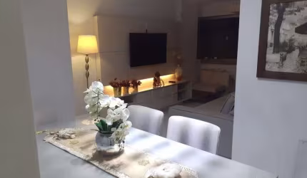 Apartamento para venda possui 70 metros quadrados com 3 quartos em Espinheiro - Recife - PE