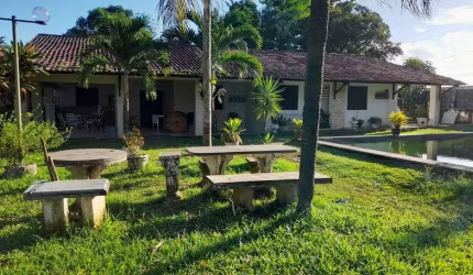 Casa com amplo terreno (6.000 m²) ideal para finalidade comercial em Aldeia - Camaragibe - PE