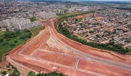LOTES   À VENDA  RES.  V.  DO SOL 360M2 COMERCIAL E RESIDENCIAL...