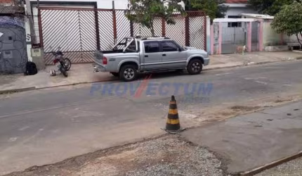 Barracão / Galpão / Depósito para alugar na Rua Comendador João Guilhen Garcia, 283, Jardim Florence, Campinas, 250 m2 por R$ 5.000