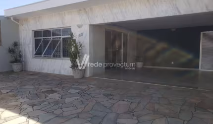 Casa com 4 quartos à venda na Arthur Queiroz Guimarães, 158, Swift, Campinas, 220 m2 por R$ 675.000