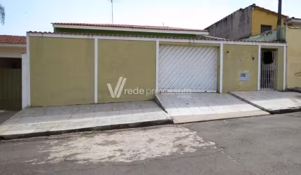 Casa com 7 quartos à venda na Rua Bibiano Claro Roman, 40, Parque da Figueira, Paulínia, 260 m2 por R$ 790.000