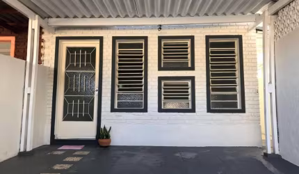 Casa térrea, 02 dormitórios, para Venda na cidade de Taubaté / SP no bairro Jardim dos Estados