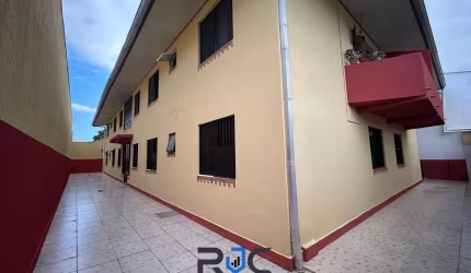Apartamento com dois dormitórios em Caiobá