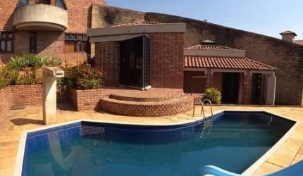 Casa com 5 quartos à venda em São Luiz, Belo Horizonte  por R$ 3.000.000