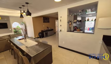 Casa com 5 quartos à venda em Ouro Preto, Belo Horizonte  por R$ 1.280.000