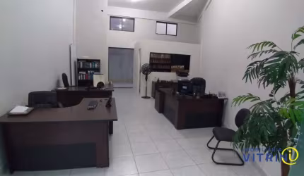 Ponto comercial à venda na Santa Terezinha, Belo Horizonte  por R$ 350.000