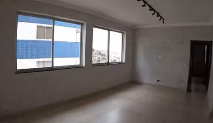 Apartamento com 3 quartos à venda em Ouro Preto, Belo Horizonte  por R$ 515.000