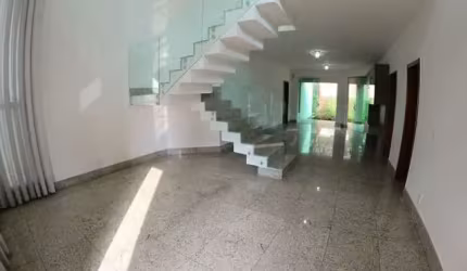 Casa com 3 quartos à venda em Bandeirantes, Belo Horizonte  por R$ 2.400.000