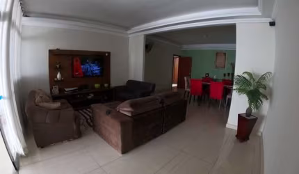 Casa com 3 quartos à venda em Bandeirantes, Belo Horizonte  por R$ 2.200.000