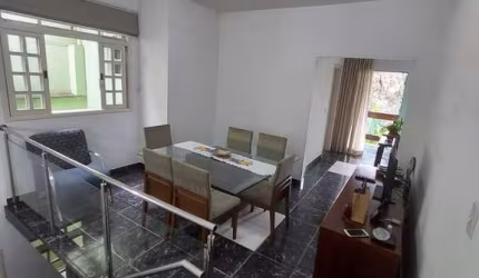 Casa com 4 quartos à venda em Paquetá, Belo Horizonte  por R$ 915.000