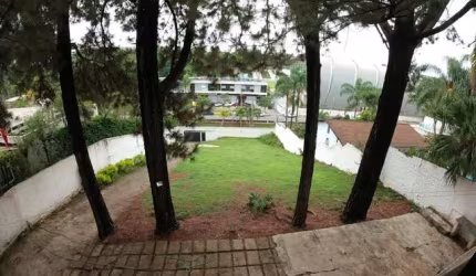 Casa com 4 quartos à venda em São Luiz, Belo Horizonte  por R$ 1.600.000