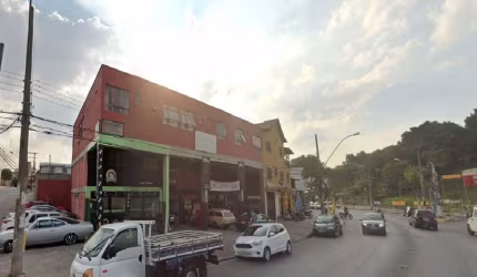 Prédio à venda na Glória, Belo Horizonte  por R$ 2.670.000