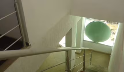 Casa com 6 quartos à venda na Santa Terezinha, Belo Horizonte  por R$ 680.000