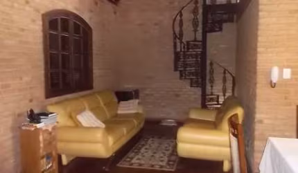 Casa com 4 quartos à venda em Bandeirantes, Belo Horizonte  por R$ 1.800.000