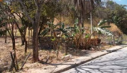 Terreno à venda em Ouro Preto, Belo Horizonte  por R$ 405.000