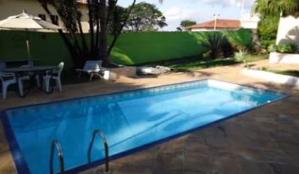Casa com 3 quartos à venda em Bandeirantes, Belo Horizonte  por R$ 1.800.000