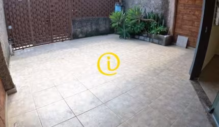 Casa com 2 quartos à venda no Parque Xangri-Lá, Contagem  por R$ 410.000