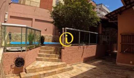 Casa com 3 quartos à venda no Castelo, Belo Horizonte  por R$ 1.800.000