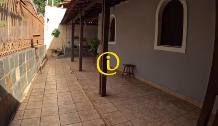 Casa com 4 quartos à venda em Paquetá, Belo Horizonte  por R$ 715.000