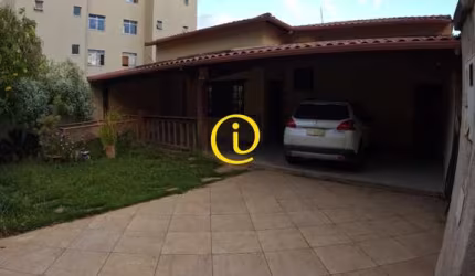Casa com 3 quartos à venda em Ouro Preto, Belo Horizonte  por R$ 1.800.000