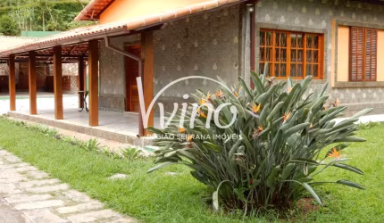 Excelente casa beira de rua Itaipava  R$1.400.000