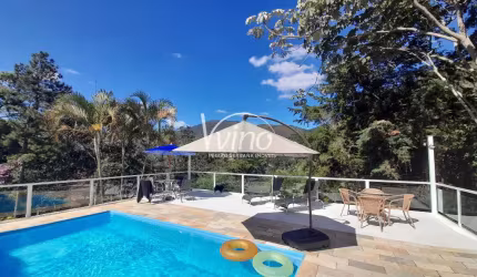 Excelente casa em rua sem saída Araras Petrópolis