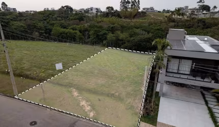 Terreno à venda na Rua Salvador Caruso Orlando, Medeiros, Jundiaí, 930 m2 por R$ 640.000