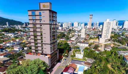 Apartamento com 2 quartos à venda na Rua 708, Varzea, Itapema, 63 m2 por R$ 700.000
