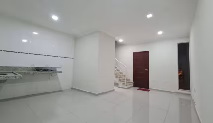 Casa à Venda em Jardim São Carlos, Sorocaba - SP