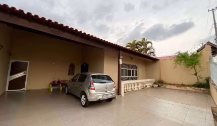 Casa à Venda em Jardim Parada do Alto, Sorocaba - SP