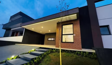 Casa em condomínio à Venda em Condomínio Residencial Flores, Votorantim - SP