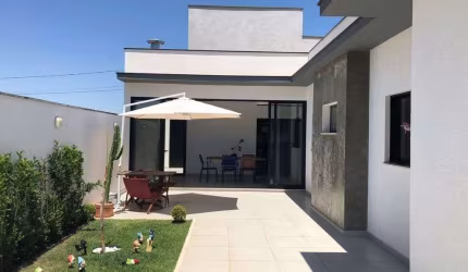 Casa em condomínio à Venda em Condominio Le France, Sorocaba - SP