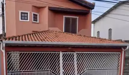 Sobrado à Venda em Jardim Itanguá, Sorocaba - SP