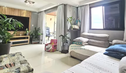 Apartamento à venda,  77m²,  3 dormitórios,  2 vagas de garagem,  Alto da Mooca!