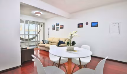 Apartamento semi mobiliado com 2 dormitórios e 1 vaga no Tatuapé