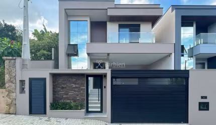 Casa com 3 quartos à venda na Escola Agrícola, Blumenau , 241 m2 por R$ 1.890.000