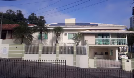 Casa com 4 quartos à venda em Água Verde, Blumenau , 249 m2 por R$ 1.260.000