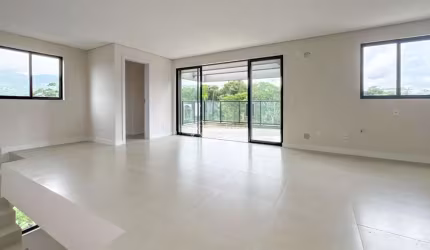 Cobertura com 4 quartos à venda em Água Verde, Blumenau , 216 m2 por R$ 1.250.000