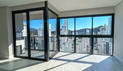 Apartamento com 4 quartos à venda em Pioneiros, Balneário Camboriú , 146 m2 por R$ 8.740.800