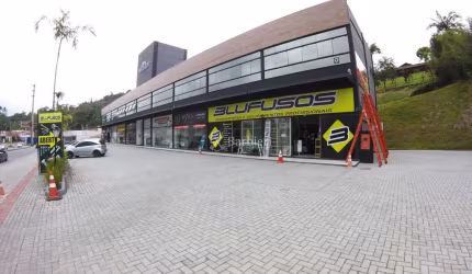 Sala comercial com 1 sala para alugar no Do Salto, Blumenau , 120 m2 por R$ 5.400